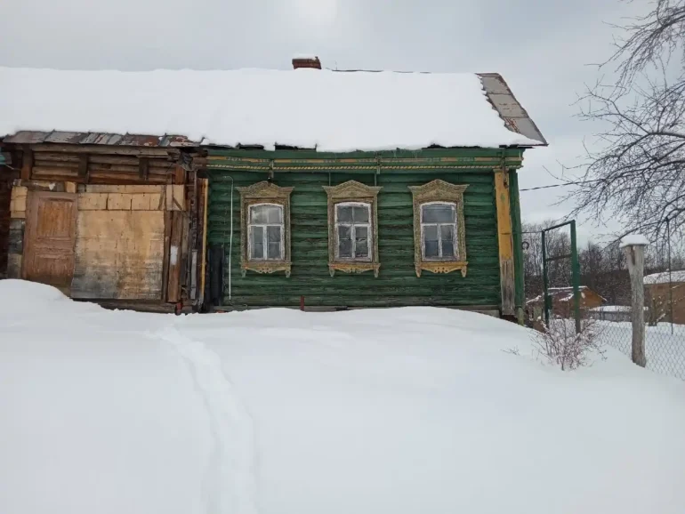 Дубечино, ступинский район (Ступинский городской округ). Старый дом. Фотограф – Николай Салтыков. Фотопроект “Наличники”.