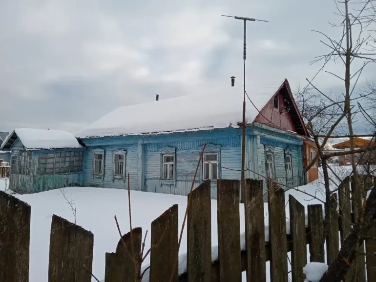 д. Дубечино, ступинский район (Ступинский городской округ). Зима. Фотограф – Николай Салтыков. Фотопроект “Наличники”.