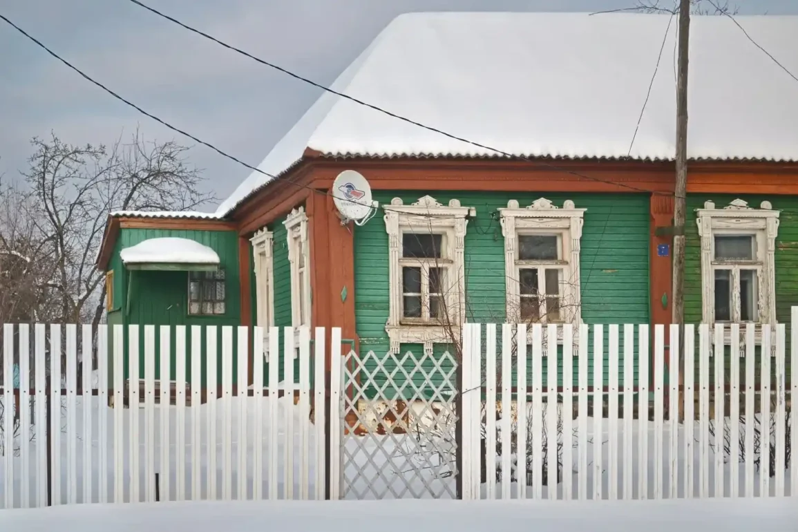Деревни Гридюкино и Вороново, ступинский район (г. о. “Ступино”). Зима. Фотограф – Анна Салтыкова. Фотопроект “Наличники”.