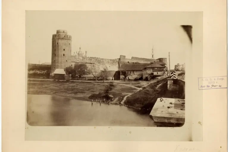 Город Коломна [Изоматериал]: [фотография]. — 1894. — РНБ, шифр хранения: Э ФТ63/3-К612.