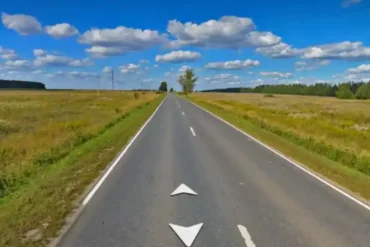 Панорама автомобильной дороги "Панино - Малино" в месте бывшей деревни Выселки в Ступинском городском округе. "Яндекс карты", 2018 год.