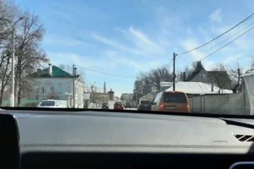 Коломна недалеко от начала Малинского шоссе. Улица Октябрьской революции (бывш. Астраханская (Большая) улица.