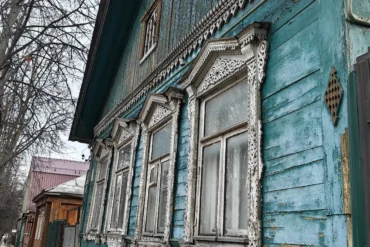 На улицах города Бронницы. Ноябрь 2024 года. Фото Татьяны Залата.