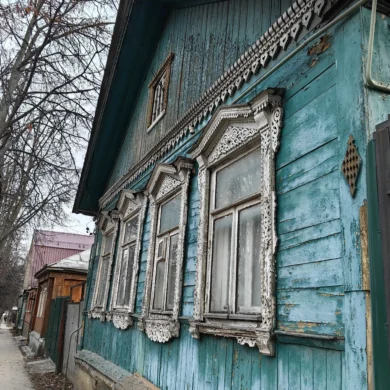На улицах города Бронницы. Ноябрь 2024 года. Фото Татьяны Залата.