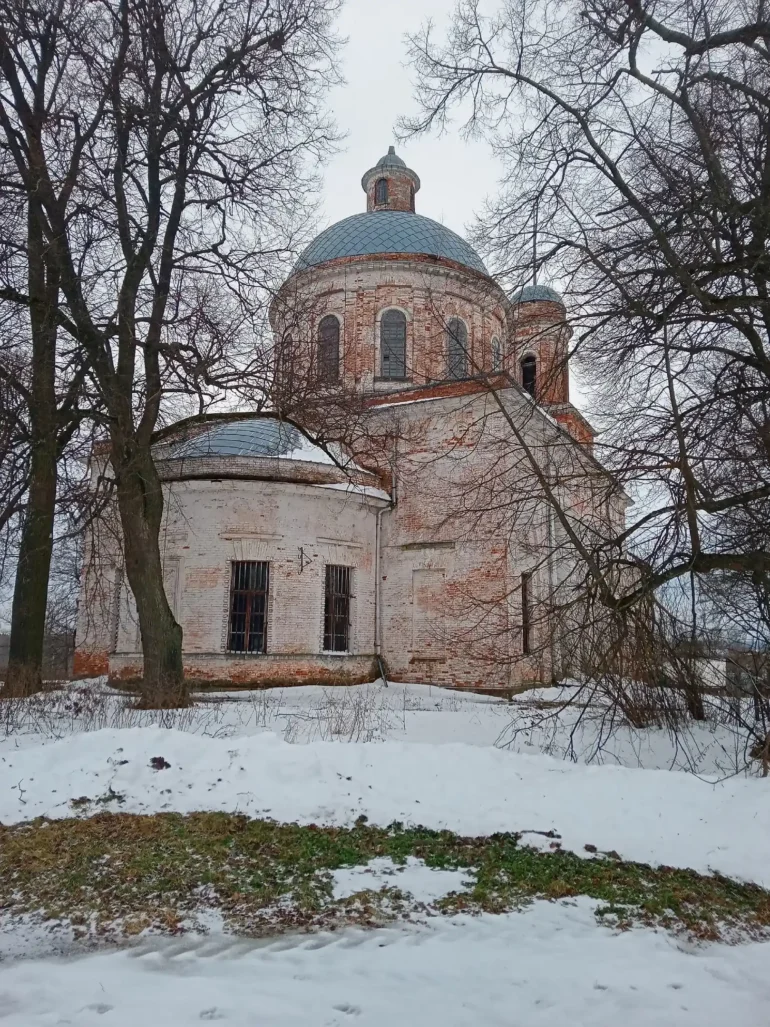 Храм Иоанна Предтечи, село Ивановское, городской округ "Ступино" (Ивановское Ступинский район). Фотопроект "Наличники". Автор - Николай Салтыков.