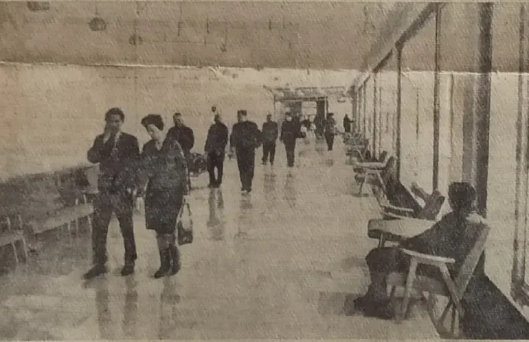 Дворец культуры и спорта в Коломне, открытый в 1966 г. (построен по проекту В. В. Ставровской). Источник фото: Коломенская правда. 24 марта 1966. № 47 (10340). С. 2.