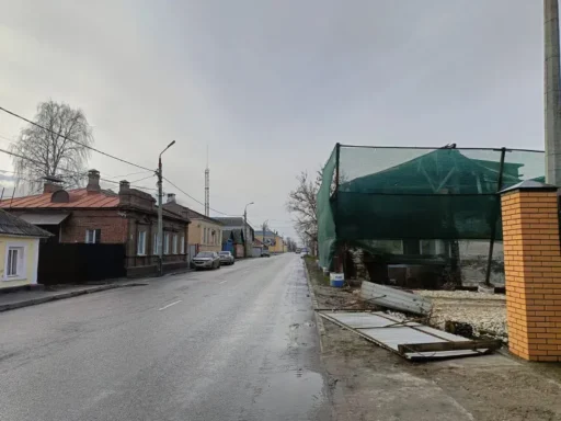 Коломенская улица, 81 - что происходит с домом?