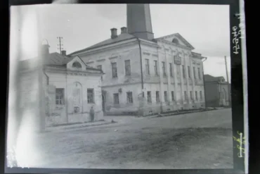 Коломна, Пожарная часть (бывш. ус. Константиновых). ул.III Интернационала, 12-12б. кон.XVIII-перв. Фото: Е. М. Томиловская (?), первая треть XIX вв. ГНИМА им. А. В. Щусева. NN в ГК: 14088994 / по КП (ГИК): ГНИМА ОФ-94/480 / Инв.: II-480.