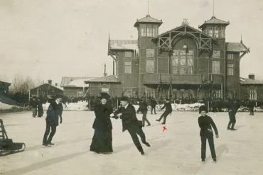 Каток перед театром в Боброво. Коломна, до 1917 г.